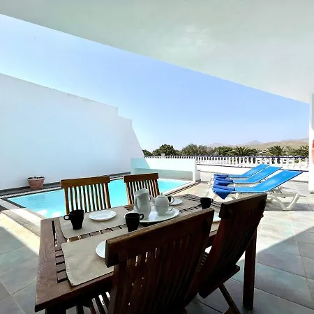 Villa Amplia Villa Con Wifi Y Piscina Privada, Puerto Calero