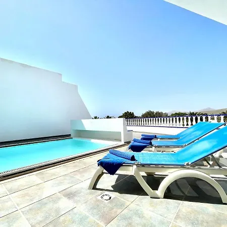 Amplia Villa Con Wifi Y Piscina Privada, Puerto Calero *