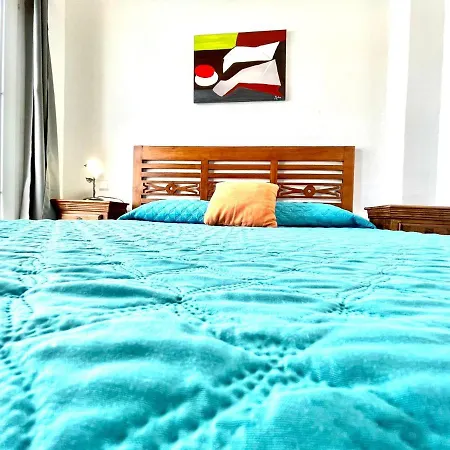 Amplia Villa con Wifi y piscina privada, Puerto Calero Villa Puerto Calero